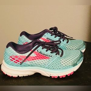 Brooks Launch Running Shoes